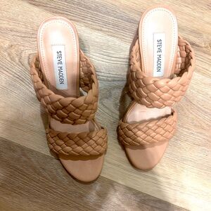 Steve Madden Woven Heel